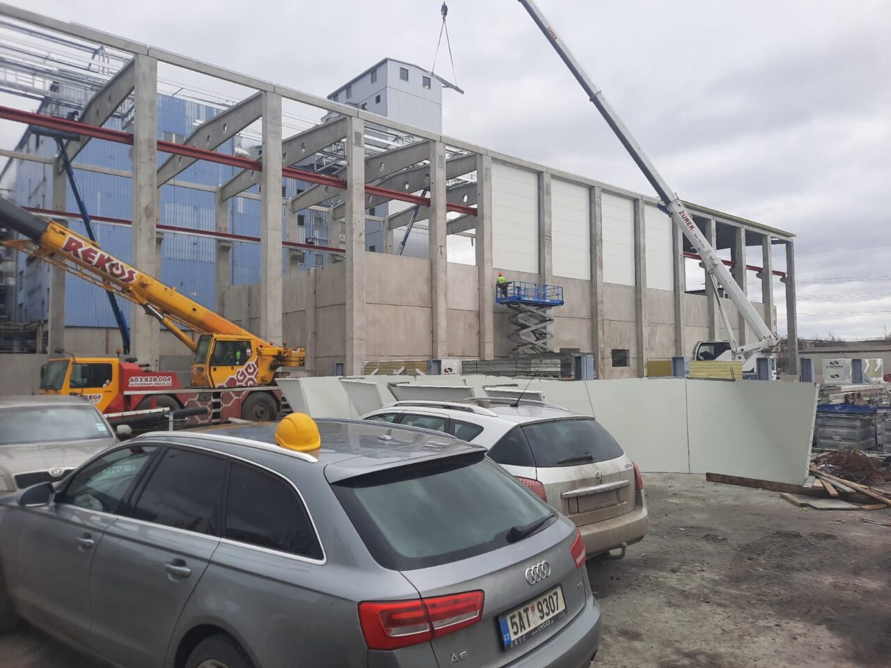Stavby průmyslových budov FissGroup