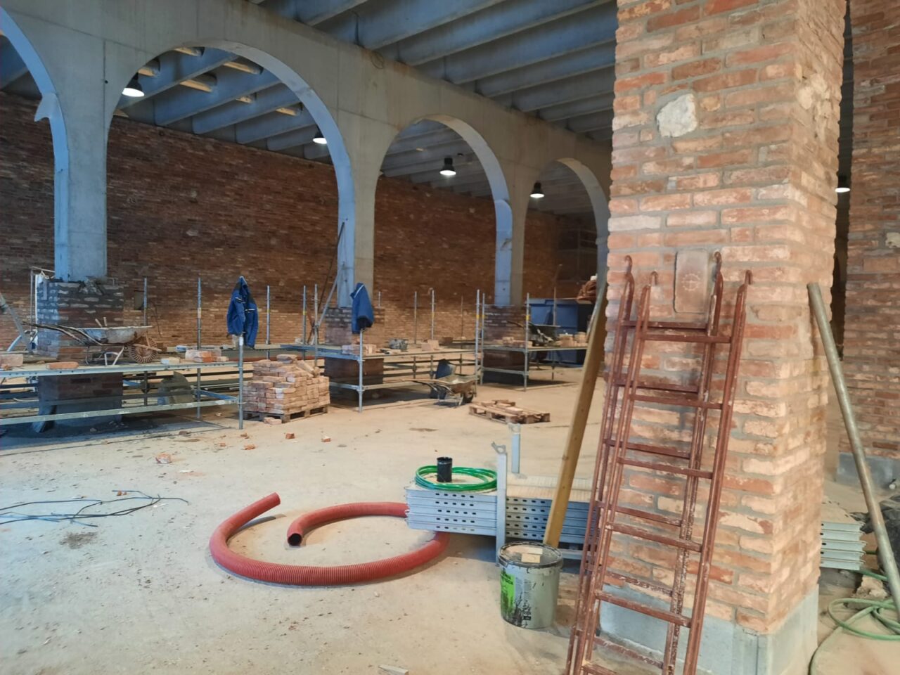 Stavby průmyslových budov FissGroup