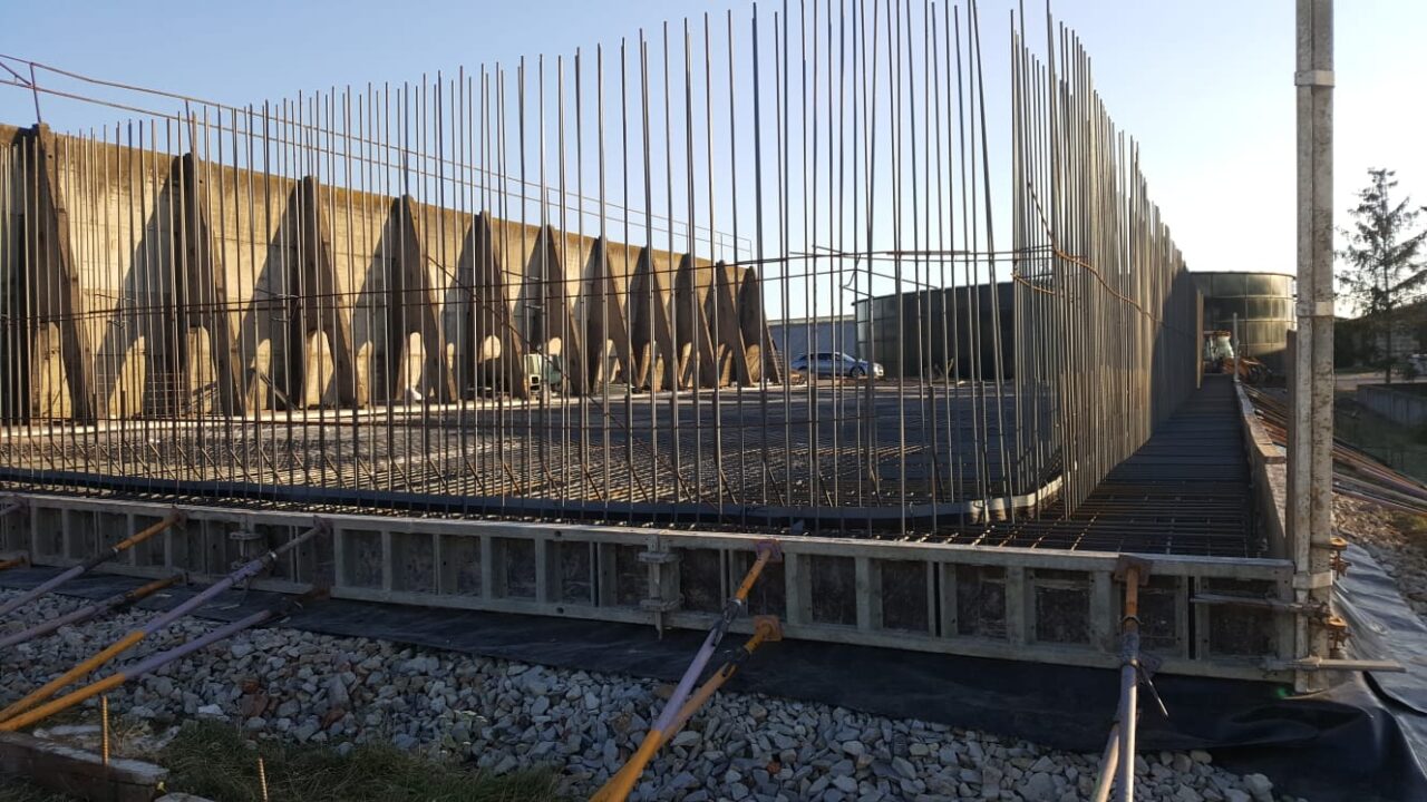 Výstavba silážních žlabů FissGroup