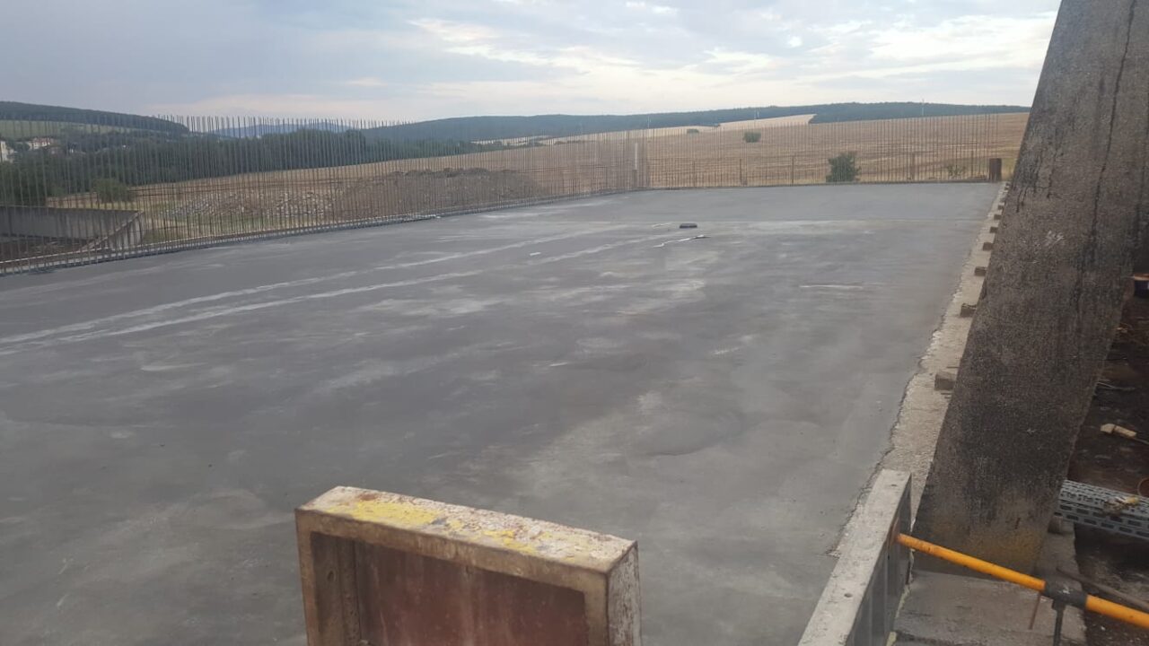 Výstavba silážních žlabů FissGroup